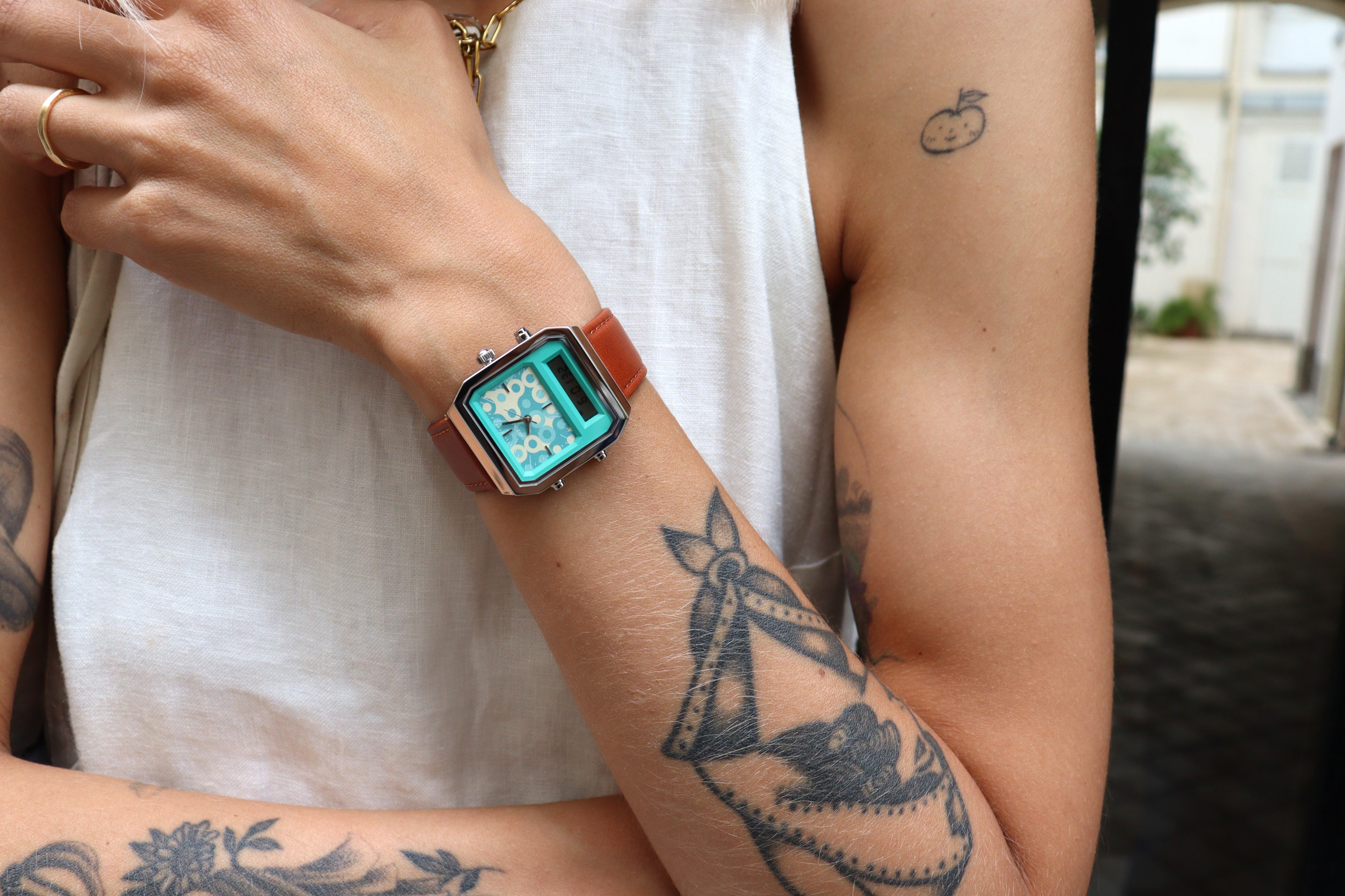 CHEZ MAMAN LA TWIN BLUE HAWAII