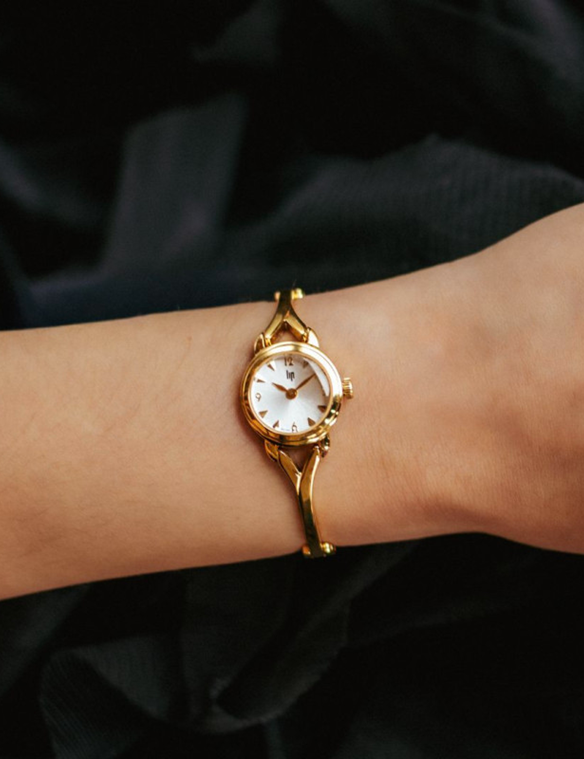 LIP HENRIETTE GOLD BANGLE 671632