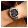 KUOE SOMBRERO 90-011 GRADATION NAVY LINEN TEXTURED DIAL FLAT-LINK BRACELET