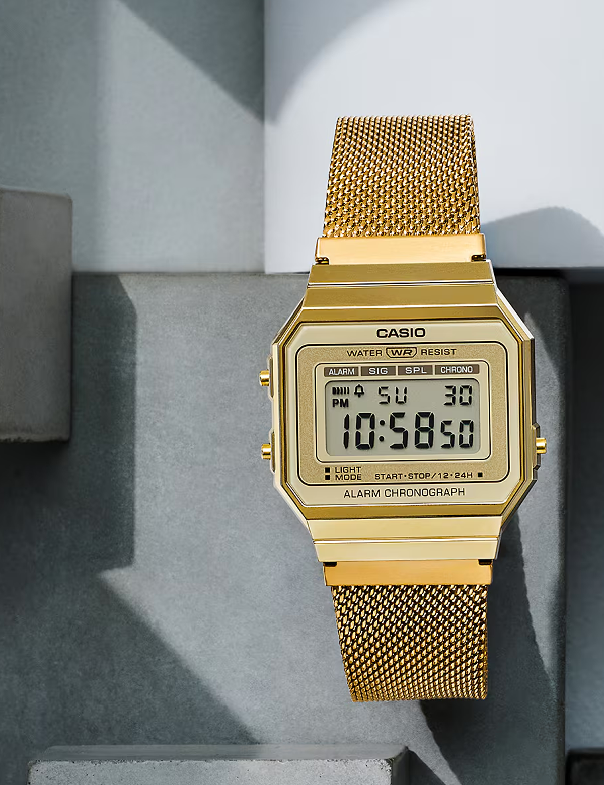 CASIO A700WEMG-9AEF GOLD MILANESE
