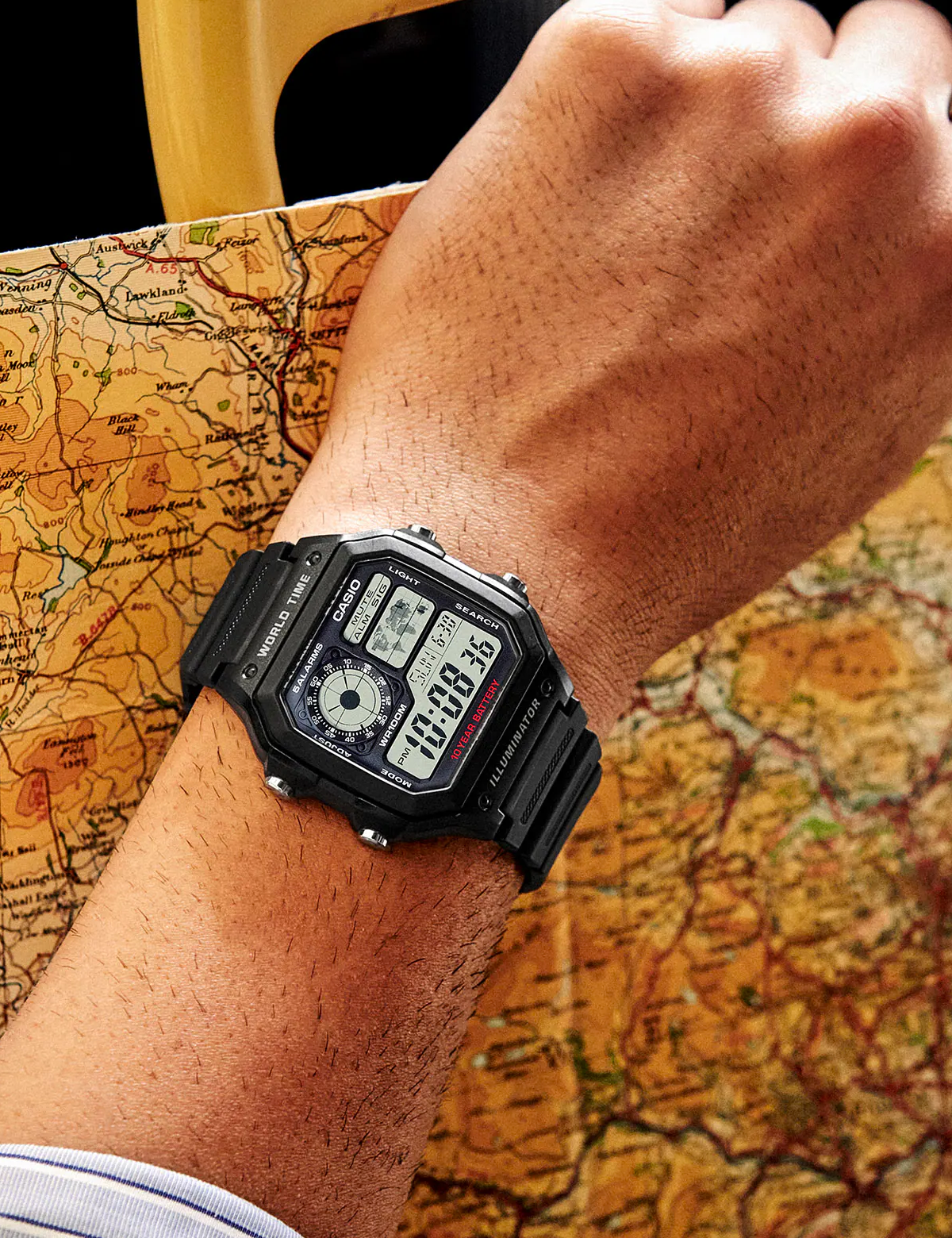 CASIO AE-1200WH-1A