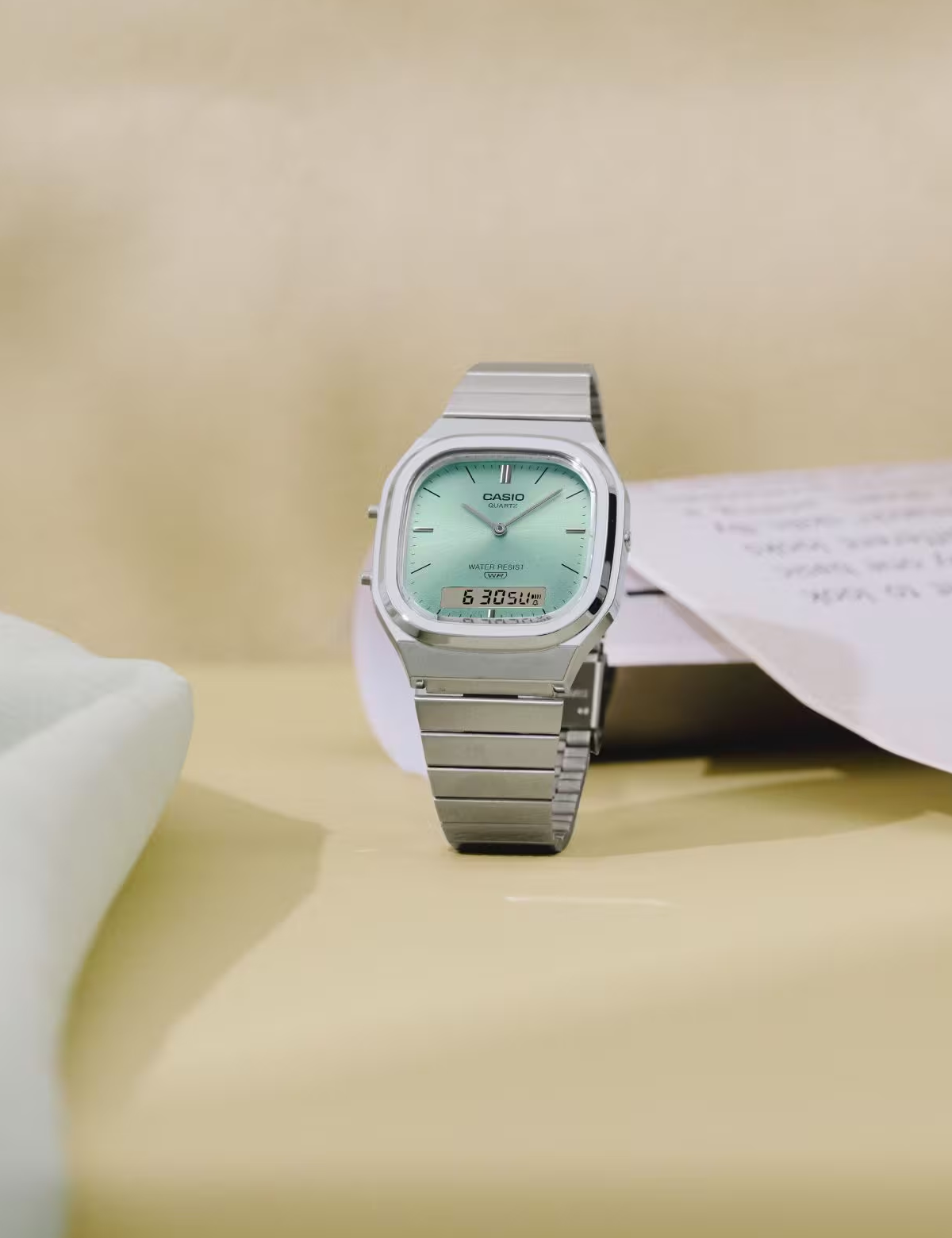 CASIO AQ-240E-2AEF