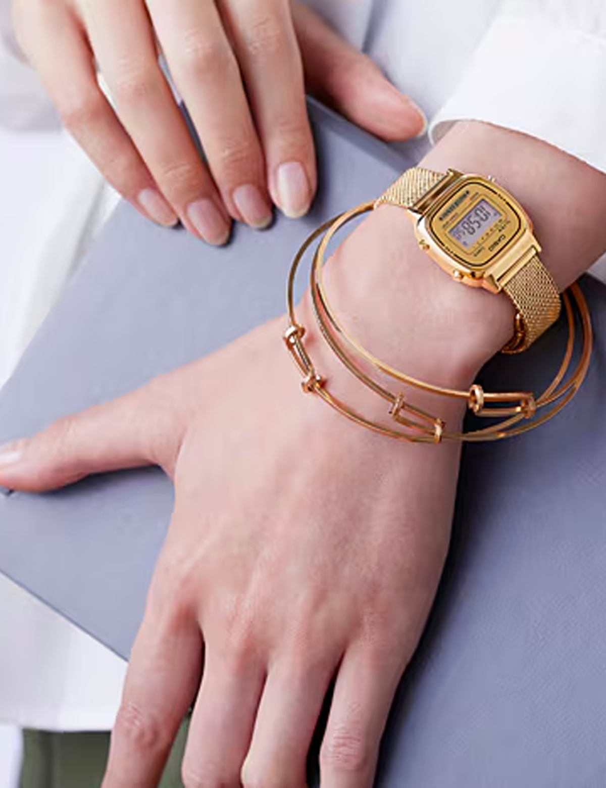 CASIO LA670WEMY-9EF GOLD MILANESE