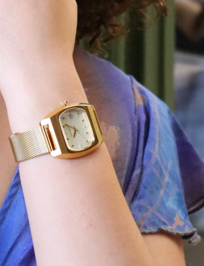 CHEZ MAMAN LA MAGNUM GOLD CREAM