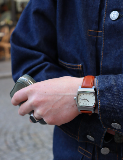 CHEZ MAMAN LA MAGNUM SILVER CREAM