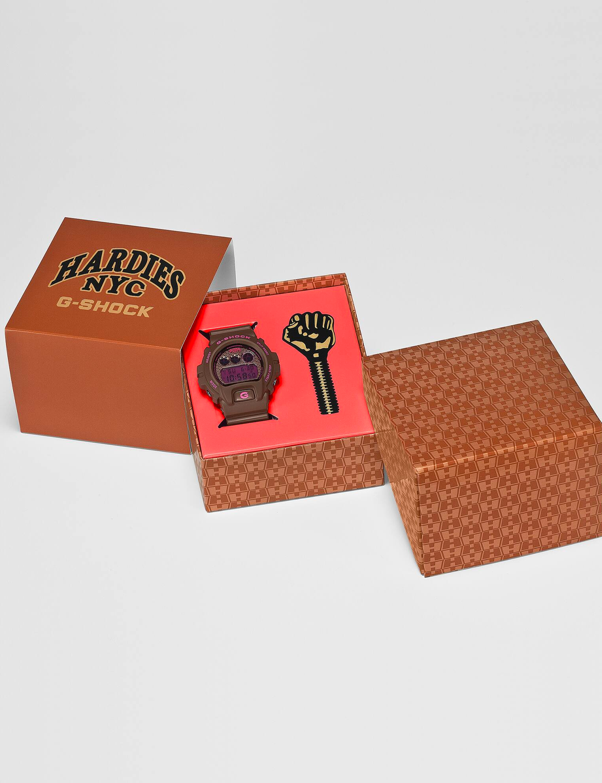 G-SHOCK X HARDIES NYC DW-6900HH-5ER LTD EDITION