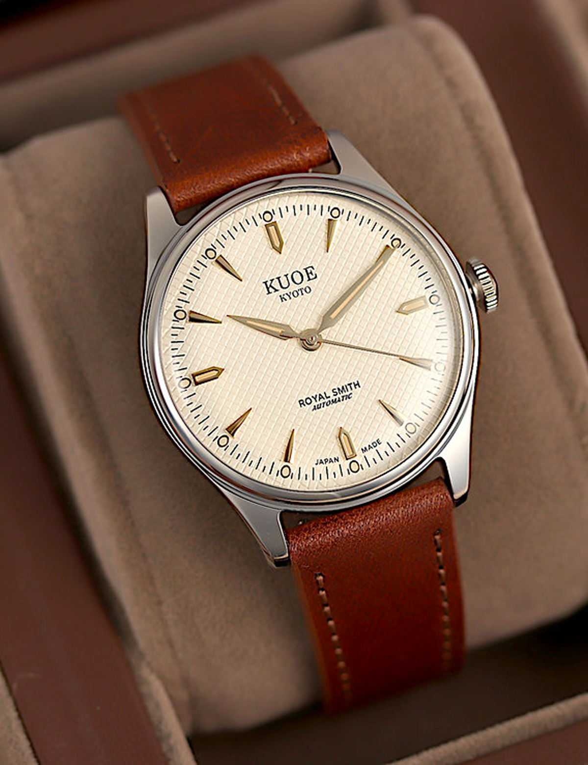 KUOE ROYAL SMITH 90-006 SILVER IVORY