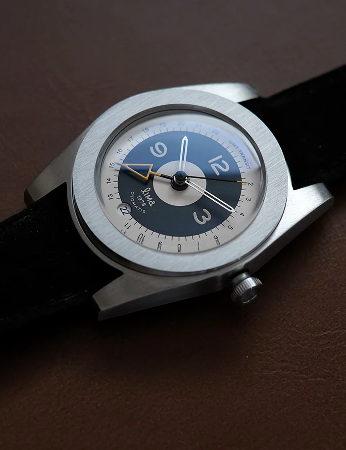 LIMA WATCH AUTOMATIC GMT TRANSIT TUXEDO