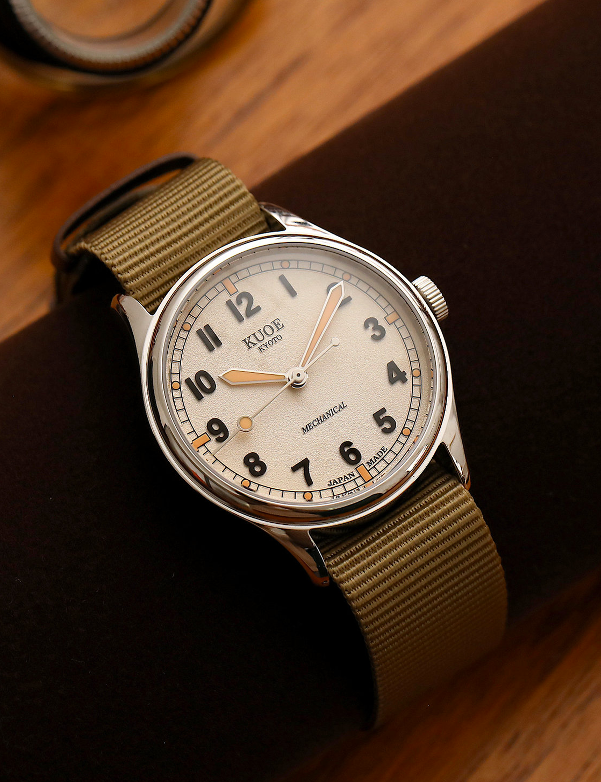 KUOE OLD SMITH 90-002 LARGE 38MM IVORY  NO-DATE AUTOMATIC SUPER-LUMINOVA