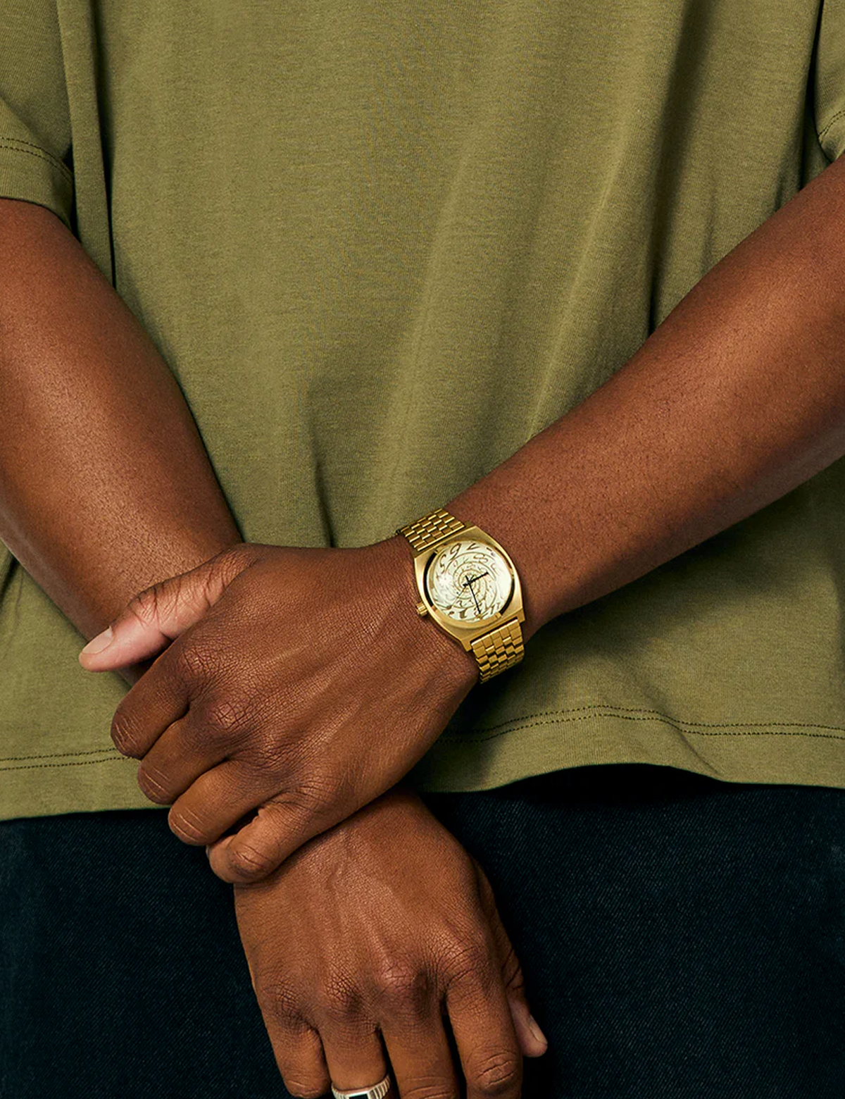 NIXON TIME TELLER 4TH DIM GOLD VINTAGE WHITE
