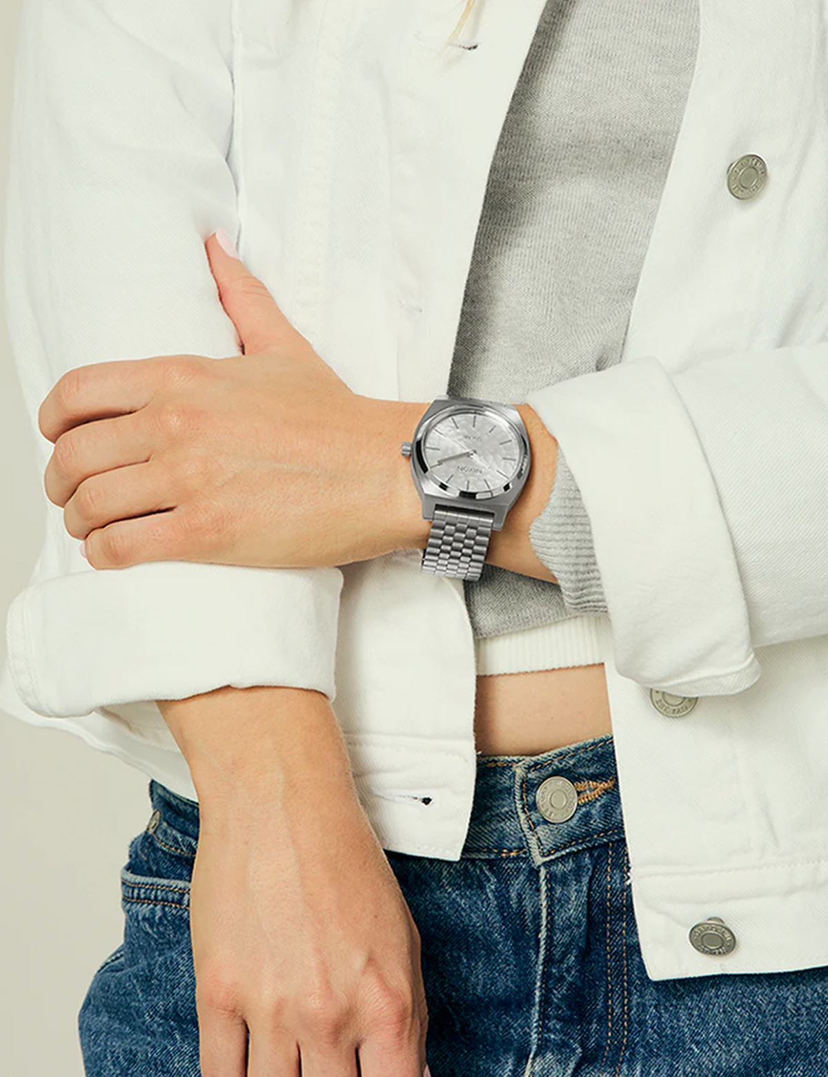 NIXON TIME TELLER SOLAR SILVER SNOW