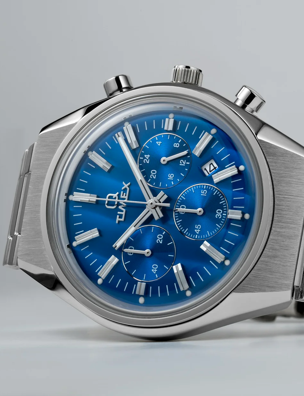 Q TIMEX FALCON EYE CHRONOGRAPH