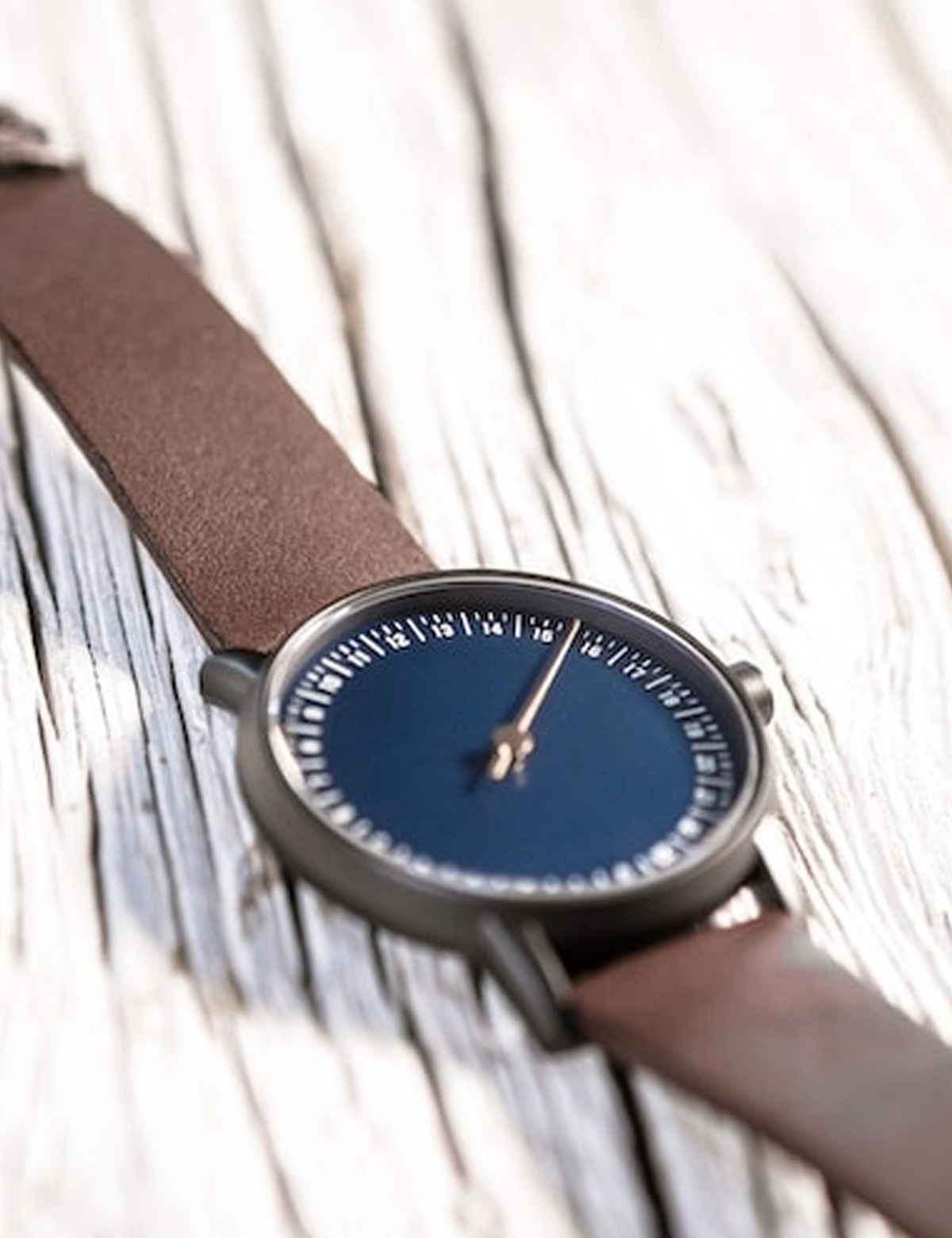 SLOW ROUND 03 ANTHRACITE BLUE BROWN