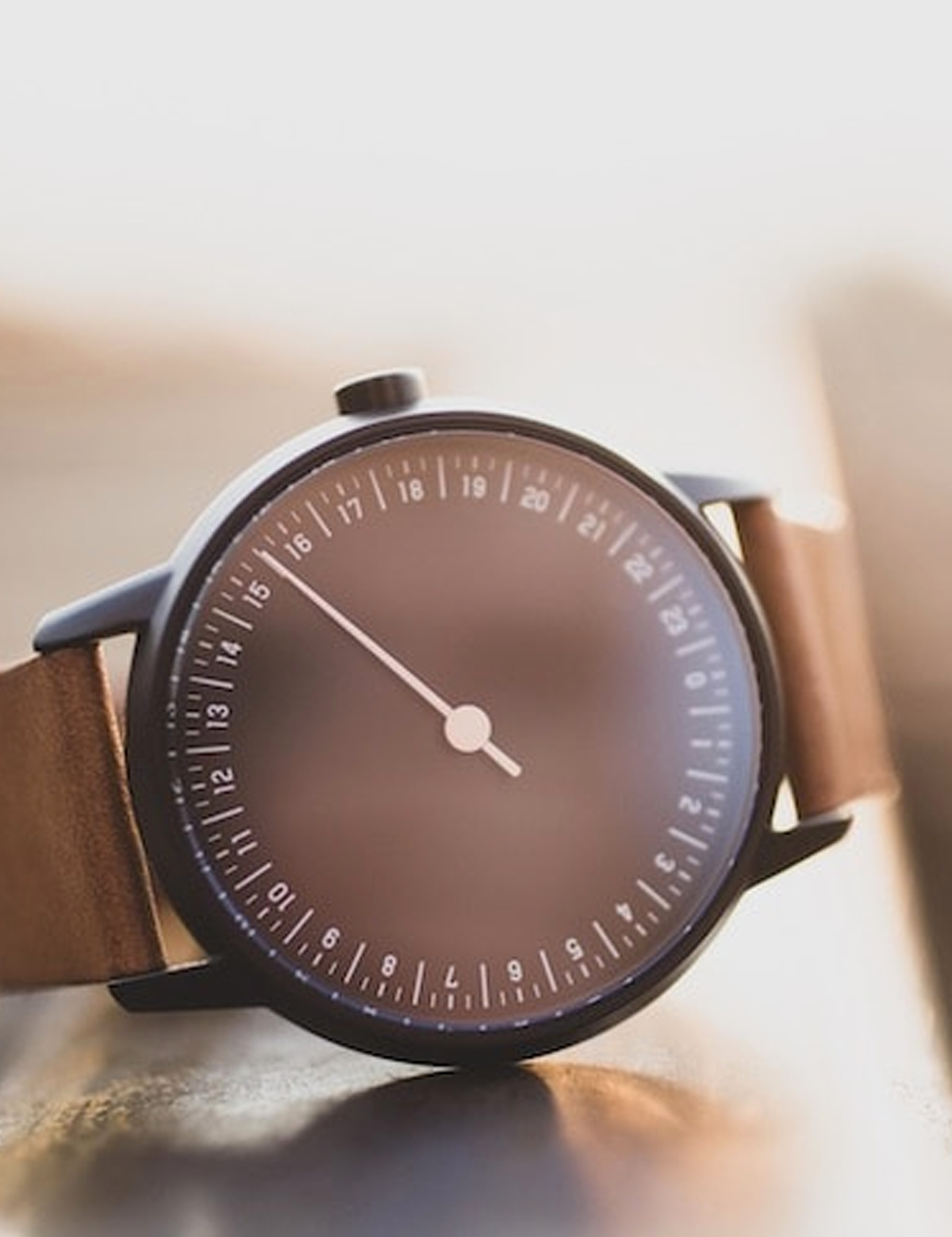 SLOW ROUND 07 BLACK BROWN